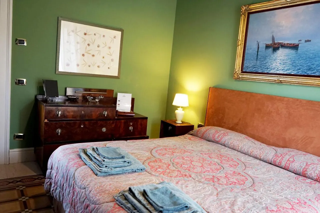 Appartamento Di Fronte Al Mare By Apulia Accommodation Bari Apartment